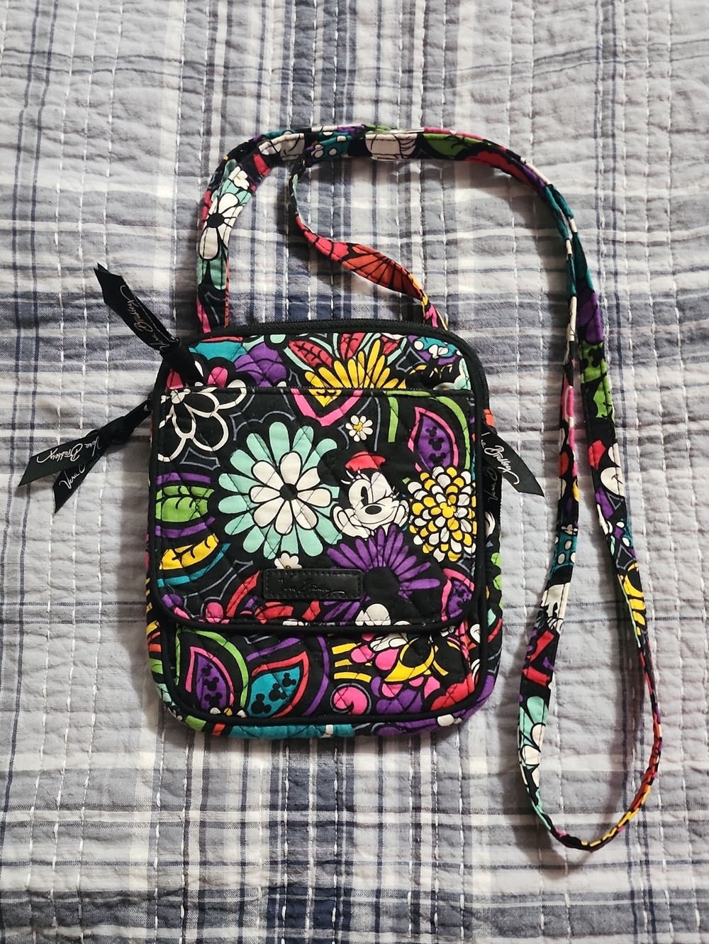 Vera Bradley Black Floral Disney Minnie And Mickey Crossbody Bag - Picture 1 of 9